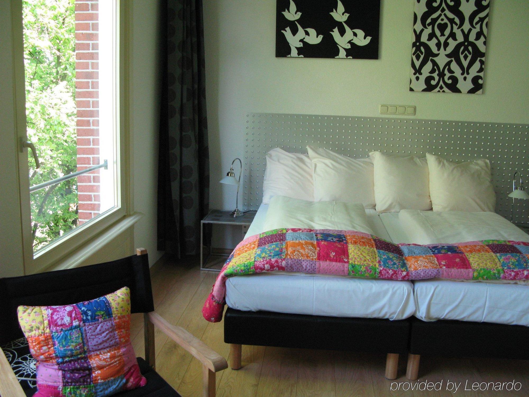 Hotel The Bridge 3*