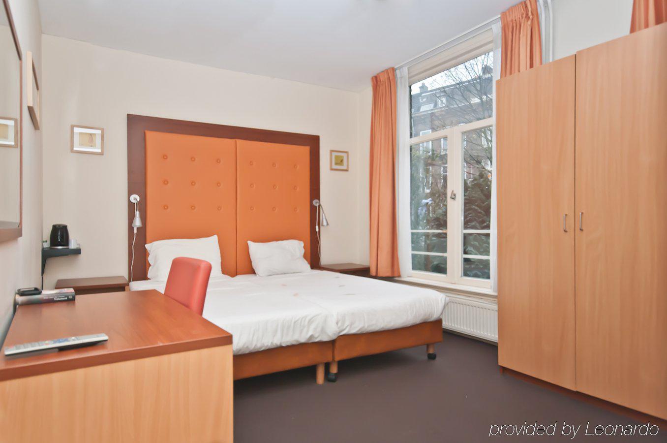 King Apartment *