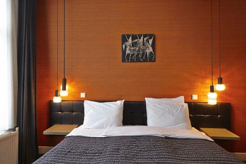 Weber Studio's Hotel