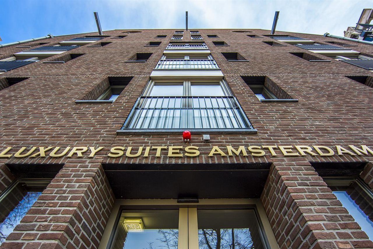 Luxury Hotel