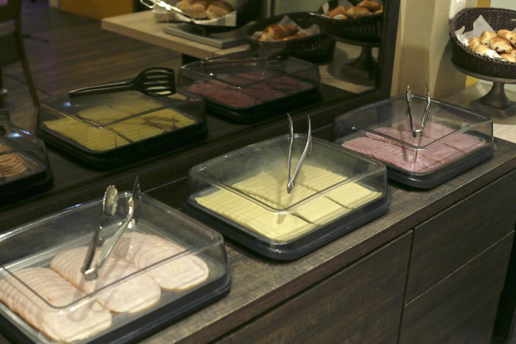 City Hotel Amsterdam 3* Amsterdam