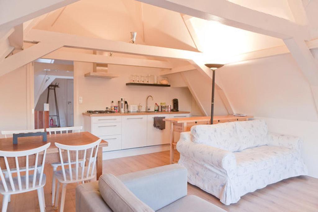 Canal House - Heart Of Bed & Breakfast *