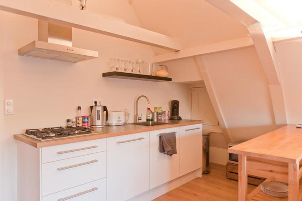 Bed & Breakfast Canal House - Heart Of Amsterdam