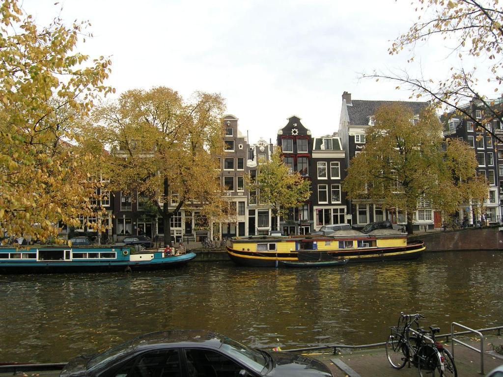 Singel 100 * Amsterdam
