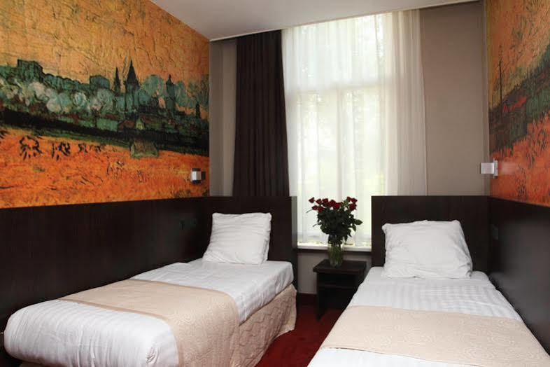 Hotel Gogh