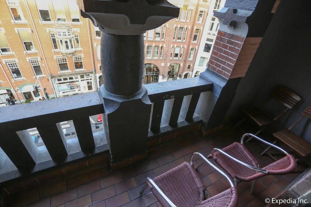 Nadia Hotel
