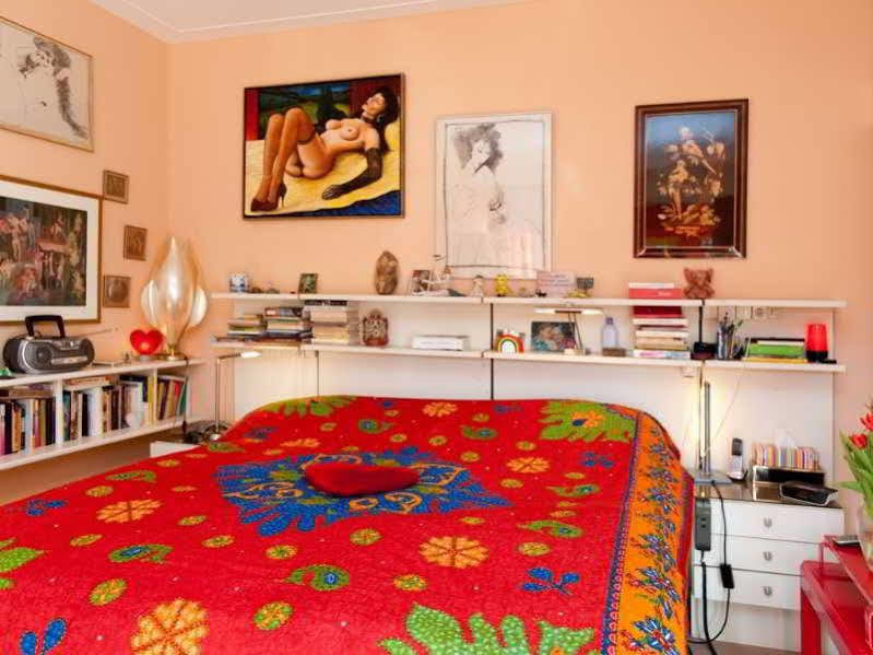 Xaviera's 2*