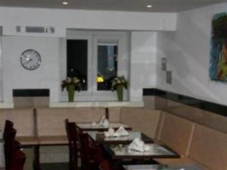 Budget Max Hotel 2*