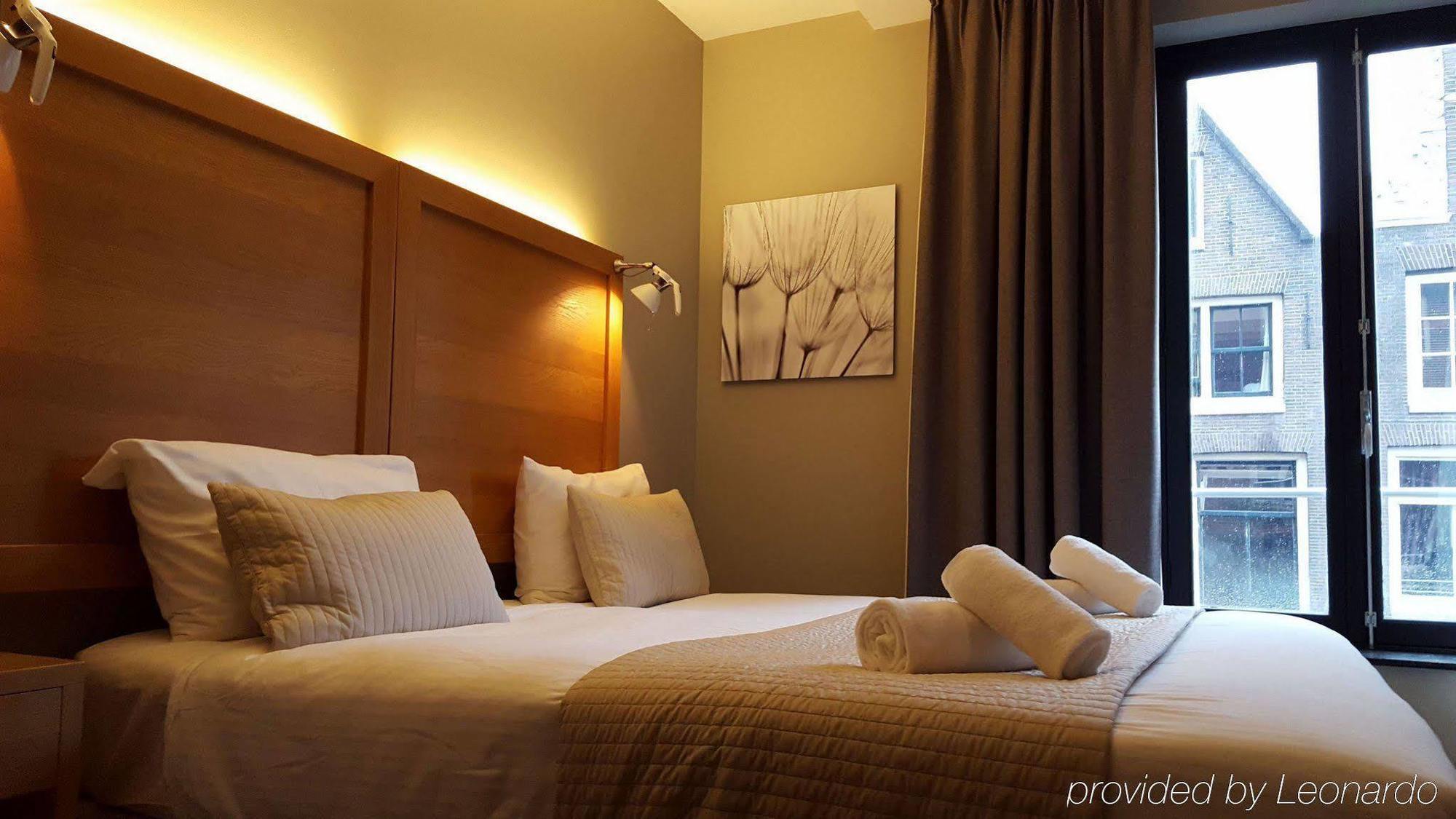 Hotel The Bank 3*