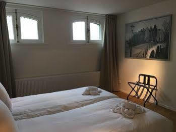 Nine-T-Teen Bed And Boutique Bed & Breakfast 3*