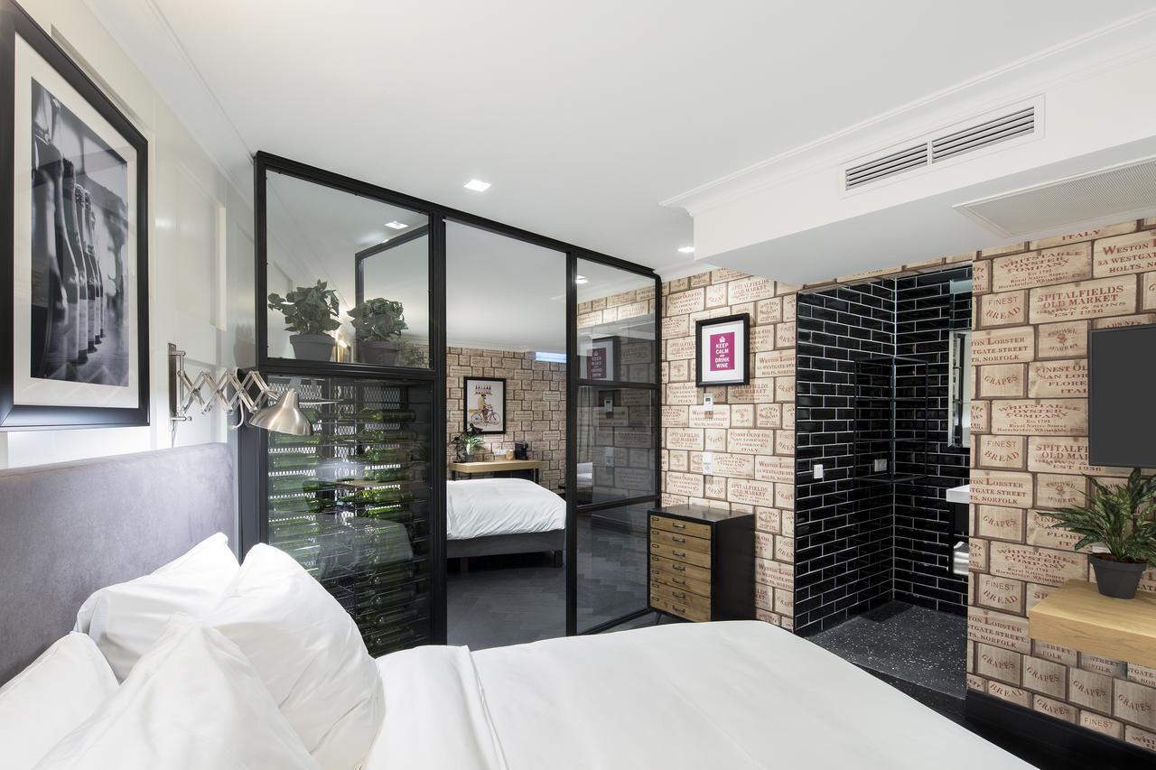 The Highland House 4* Amsterdam