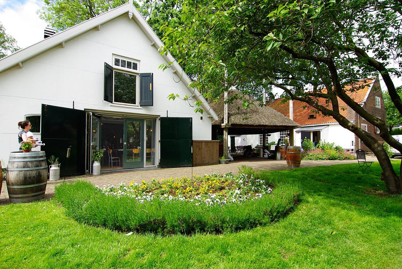Authentic - De Vergulden Eenhoorn Hotel 4*