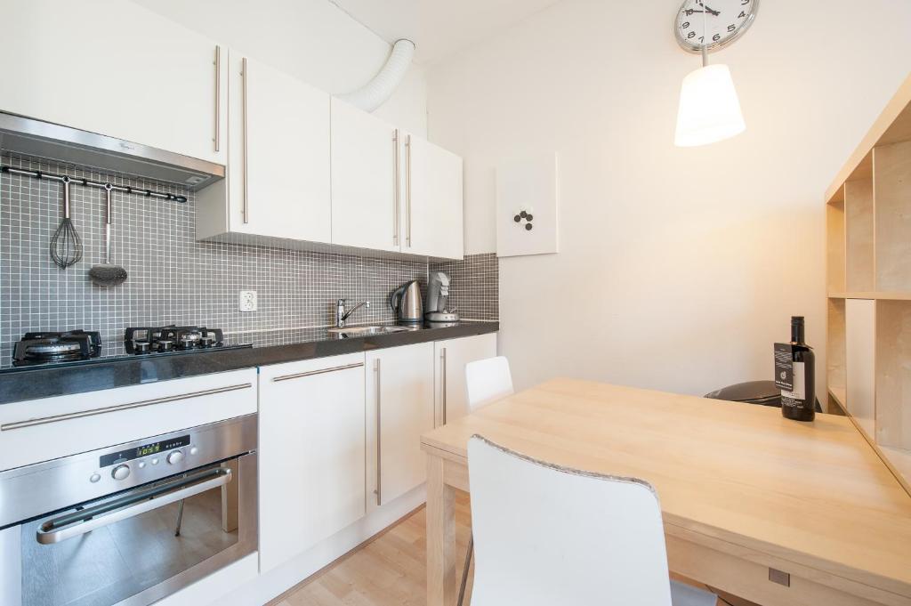 Short Group Congress Centre Serviced Apartment *