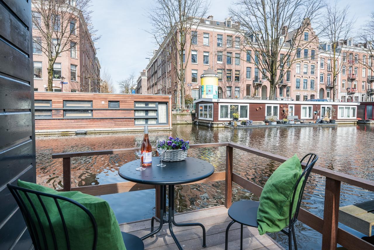 Houseboat Lady Jane Botel Amsterdam