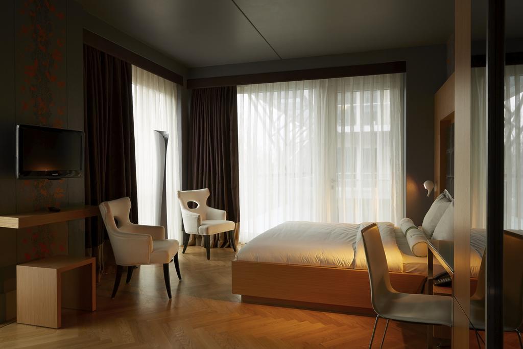 Hotel Amadi Park 4*