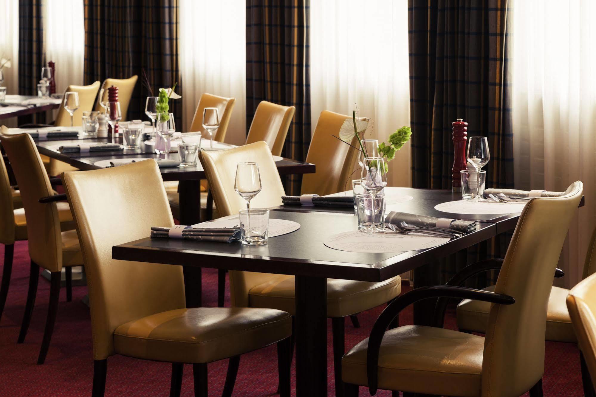 Hotel Mercure West 4*