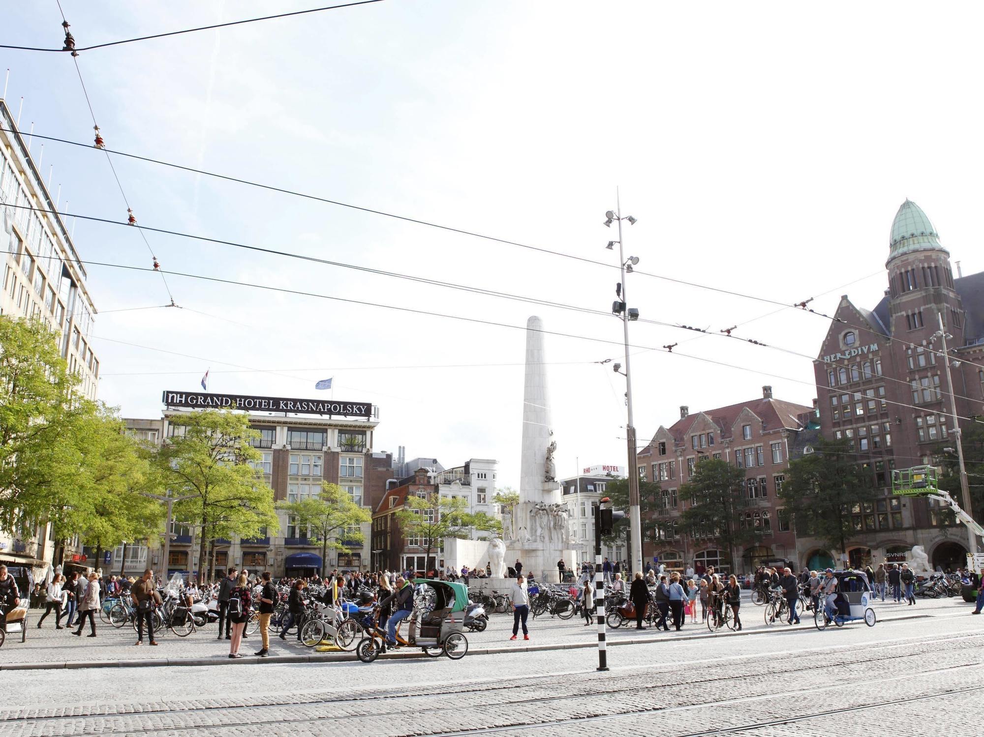 Damsquare Hotel 3*