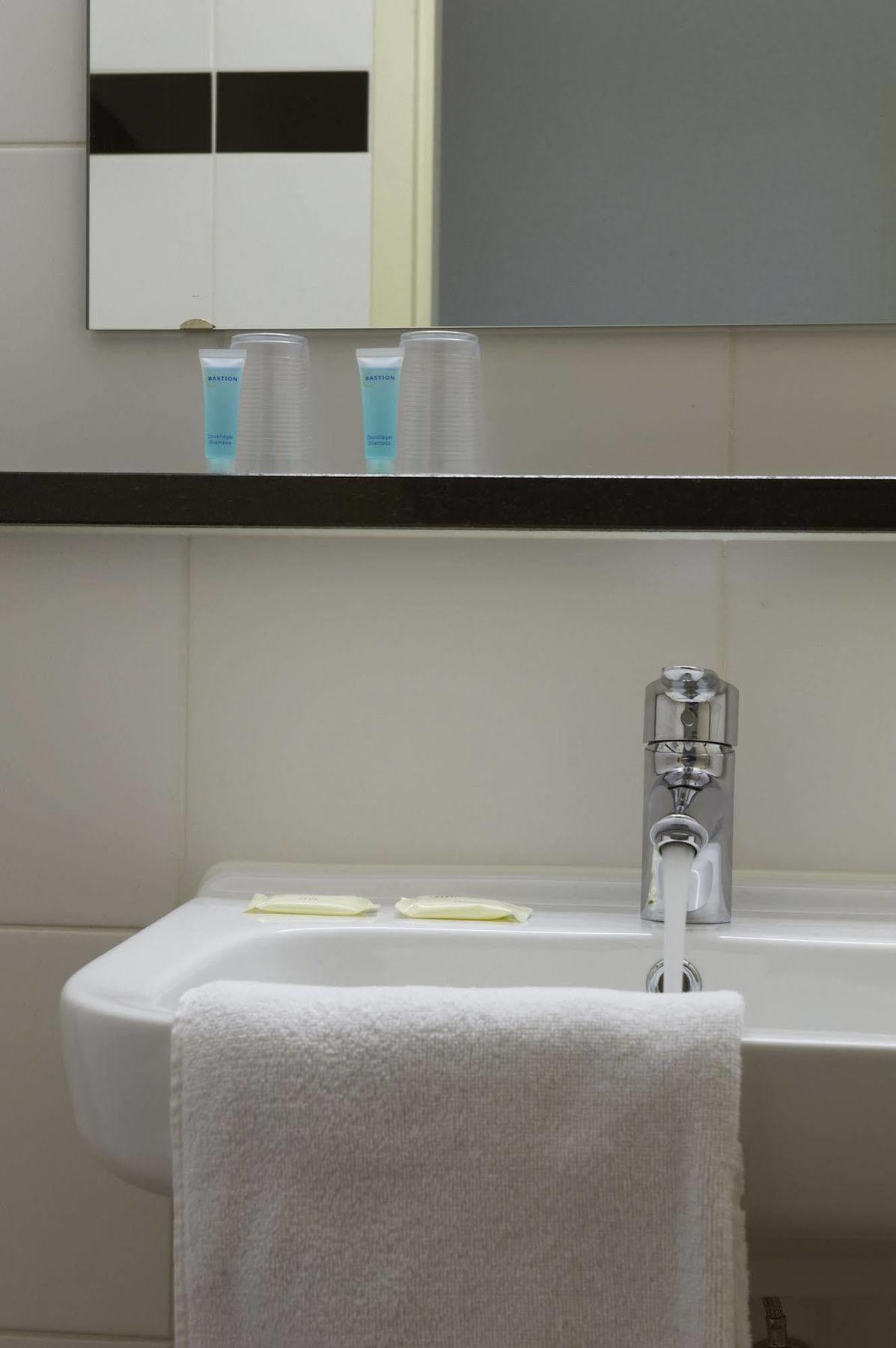 Bastion Amstel Hotel 3*