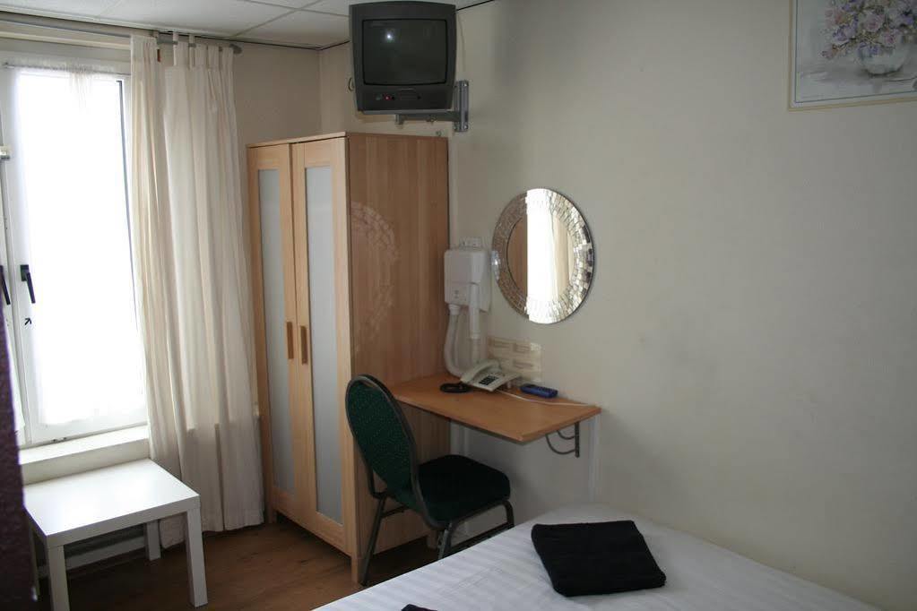 Hotel Budget Barbacan Amsterdam
