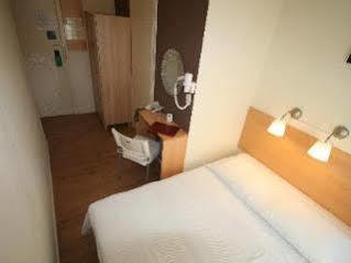 Hotel Budget Barbacan