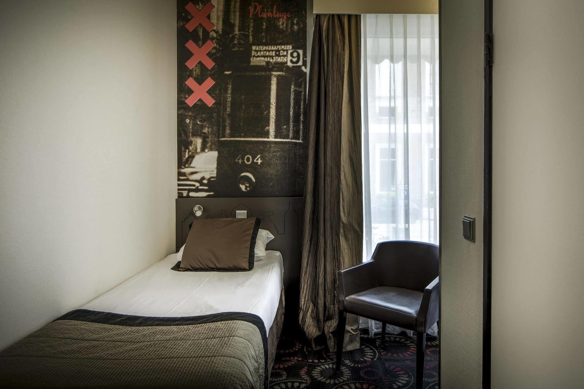 The Lancaster Amsterdam