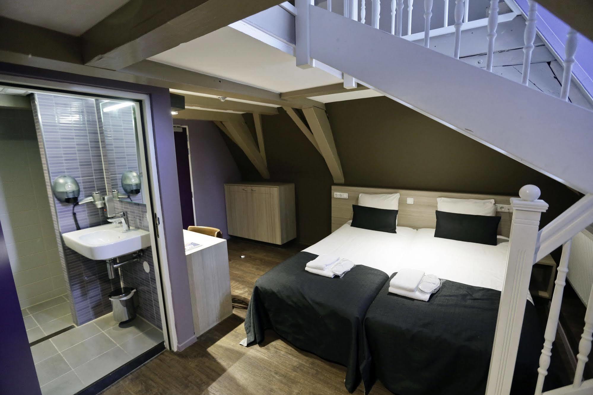City Hotel Amsterdam 3*