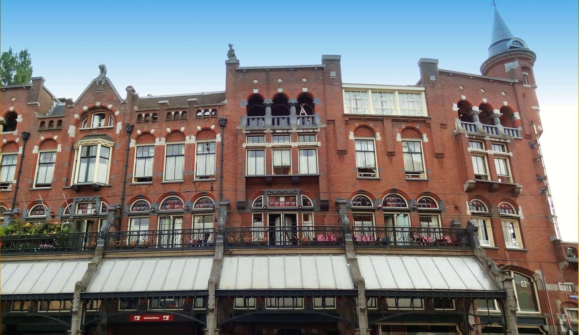 Nadia Hotel