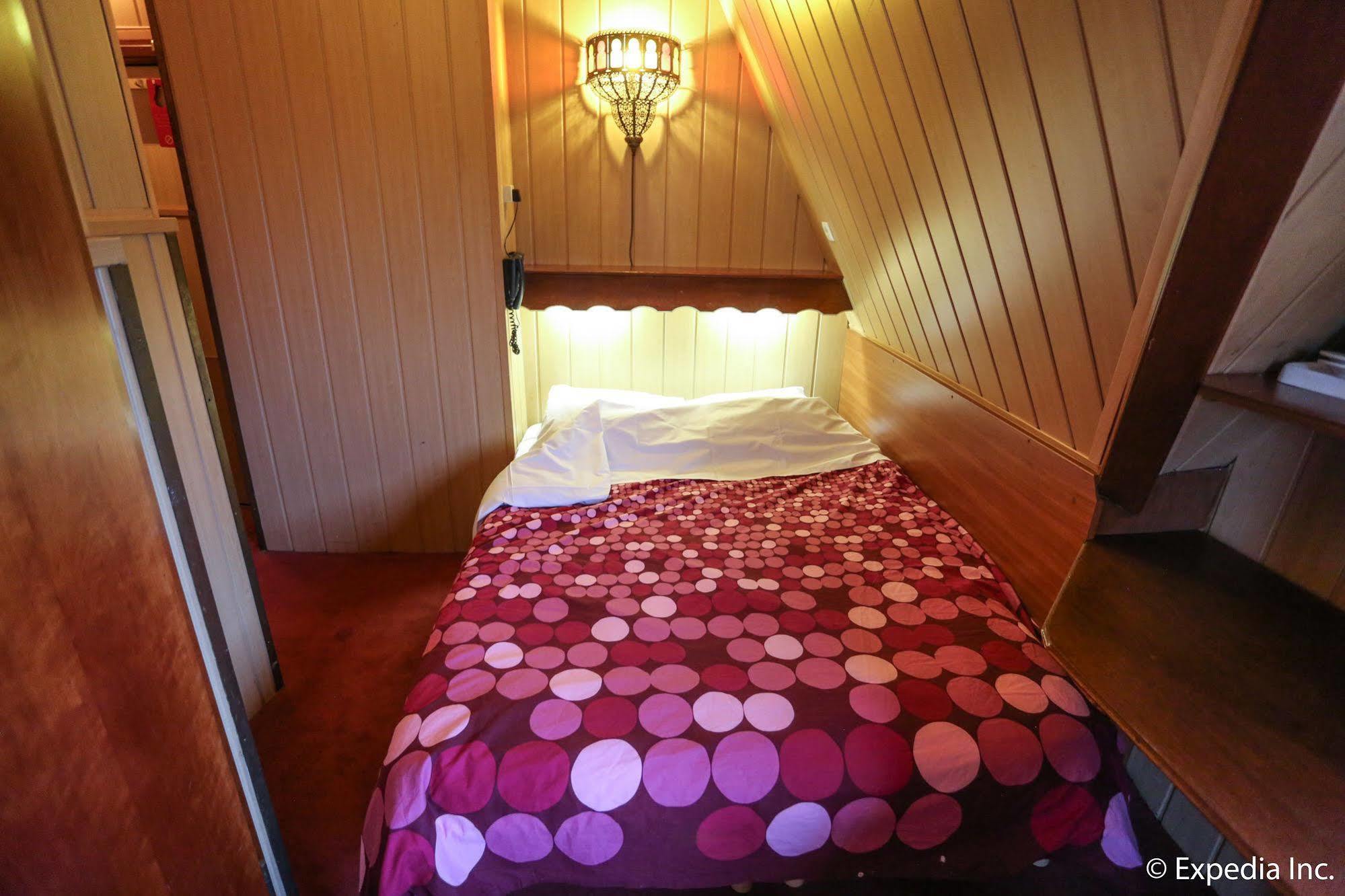 Hotel Nadia 2*