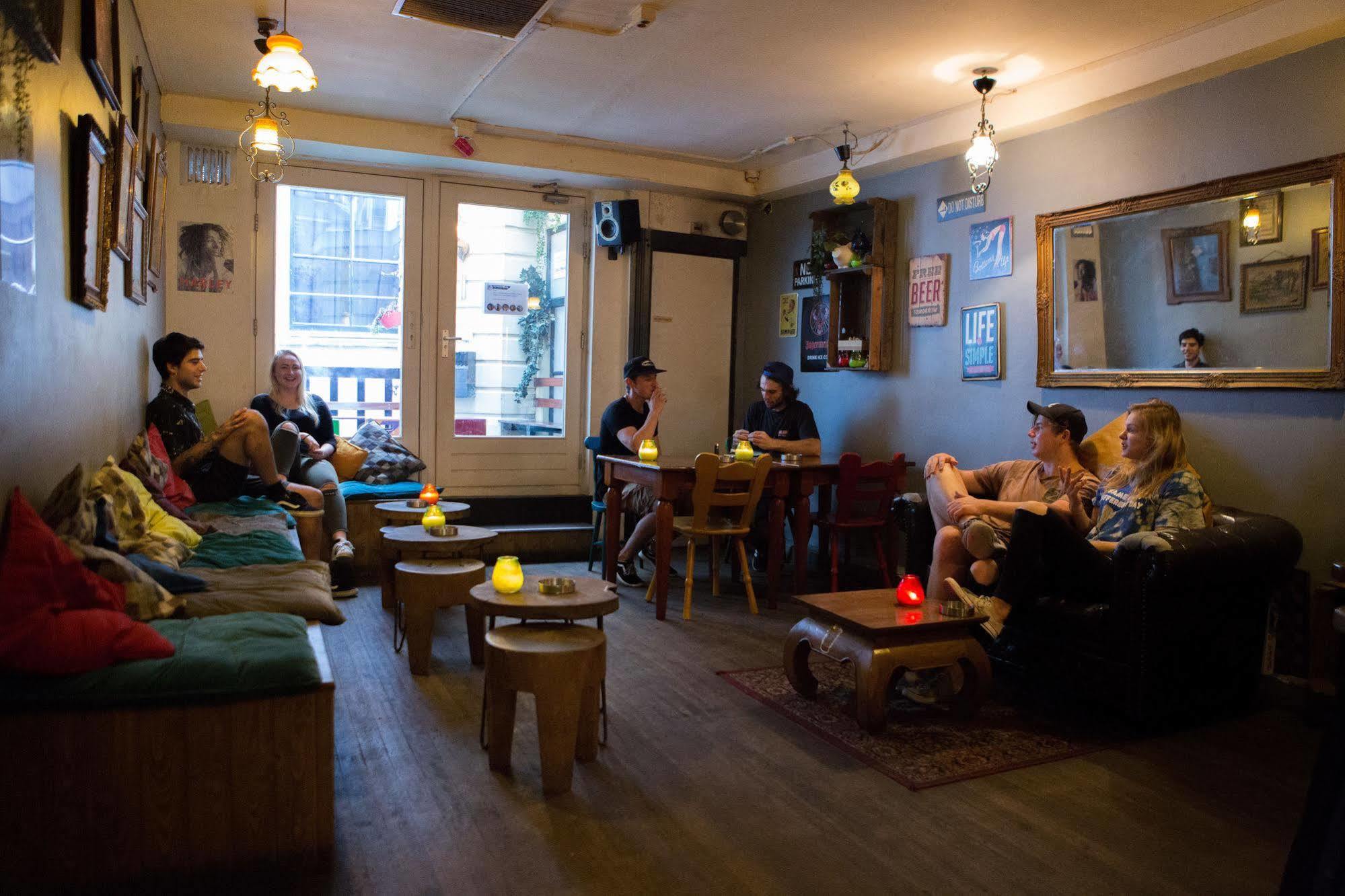 Hostel The Flying Pig Downtown *
