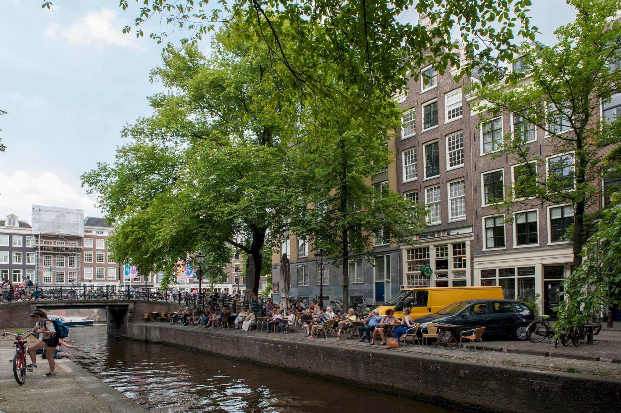 Urban De Laurier Apartment Amsterdam