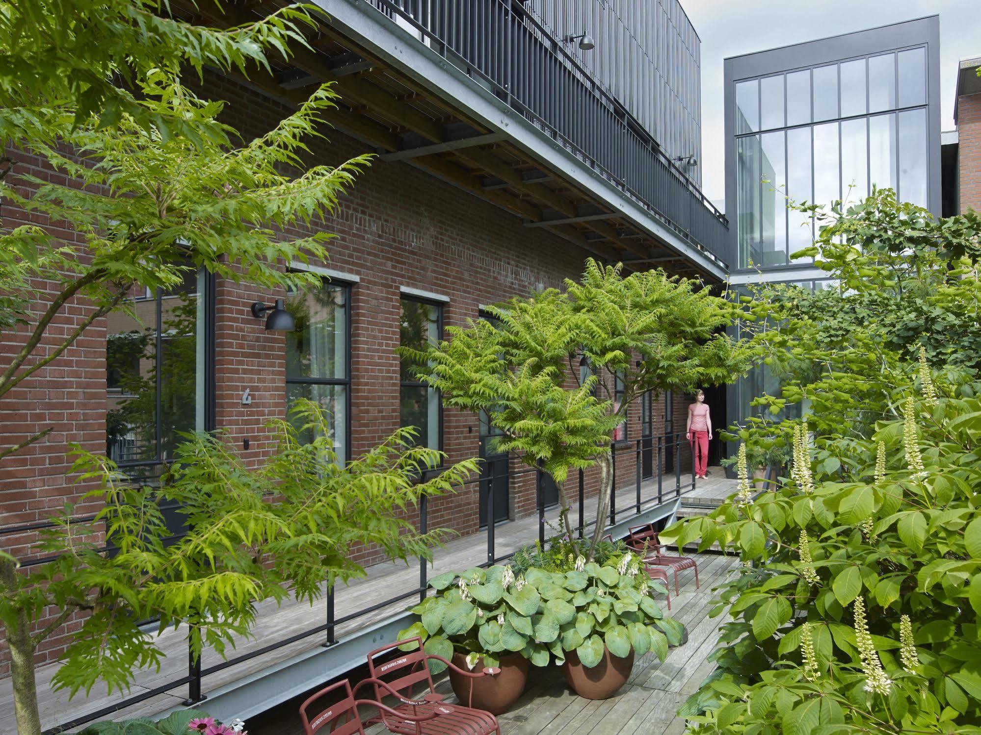 Stout & Co. Amsterdam