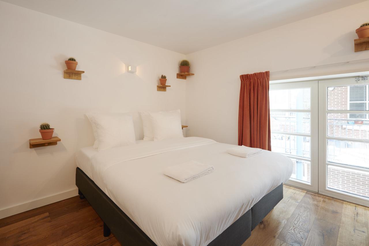 Not Hotel