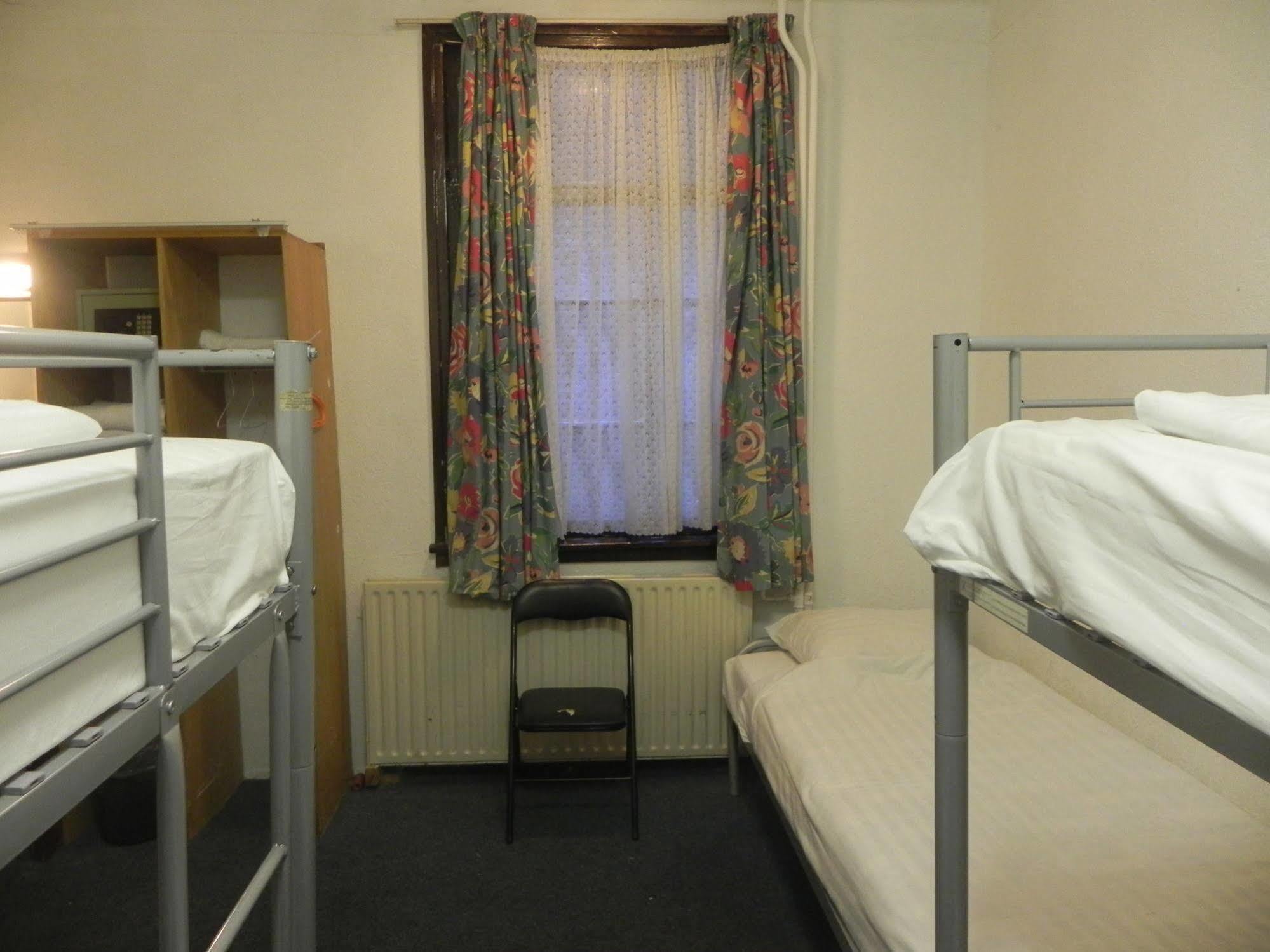 Hotel Crown
