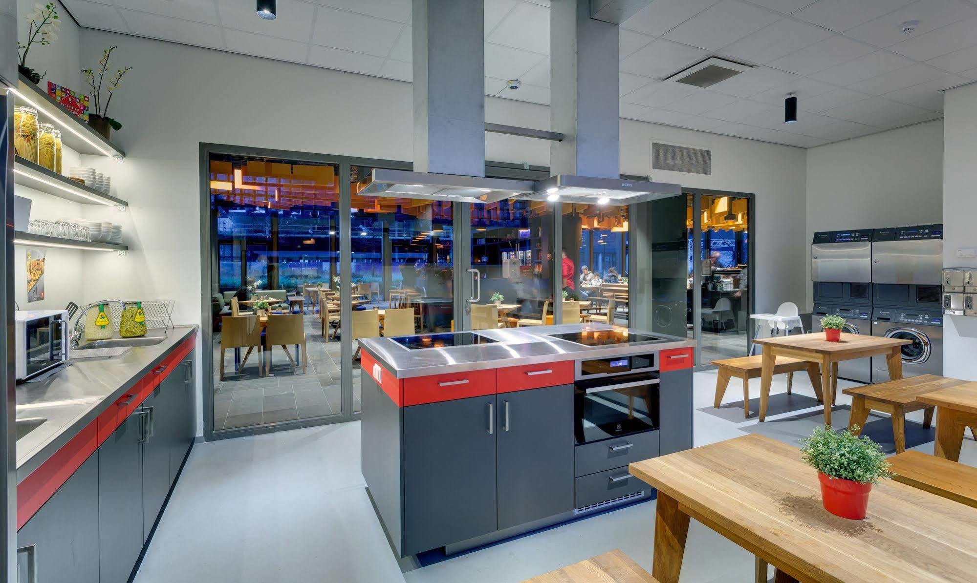 Hotel Meininger West Amsterdam