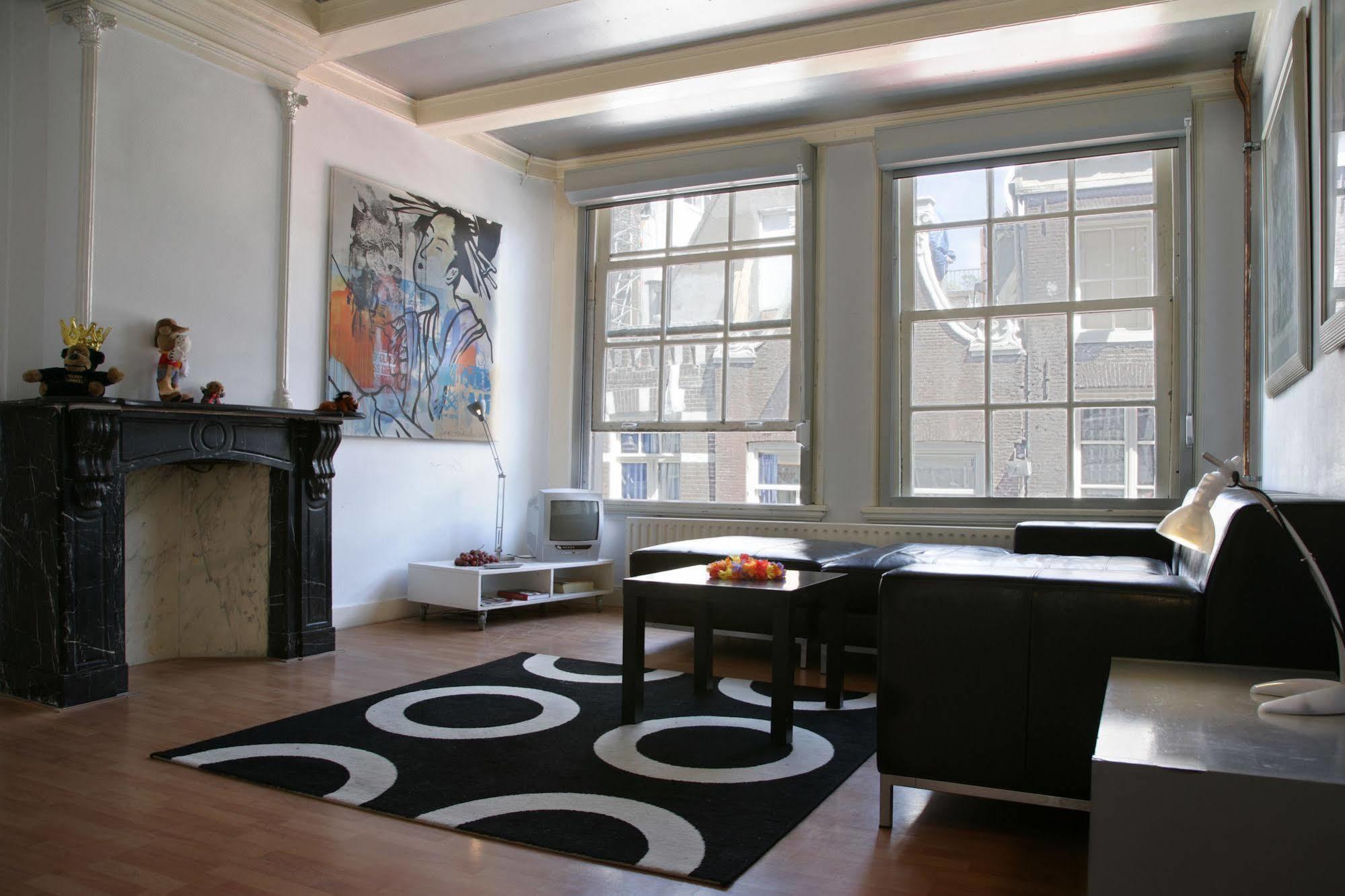 Ultraviolet Studios