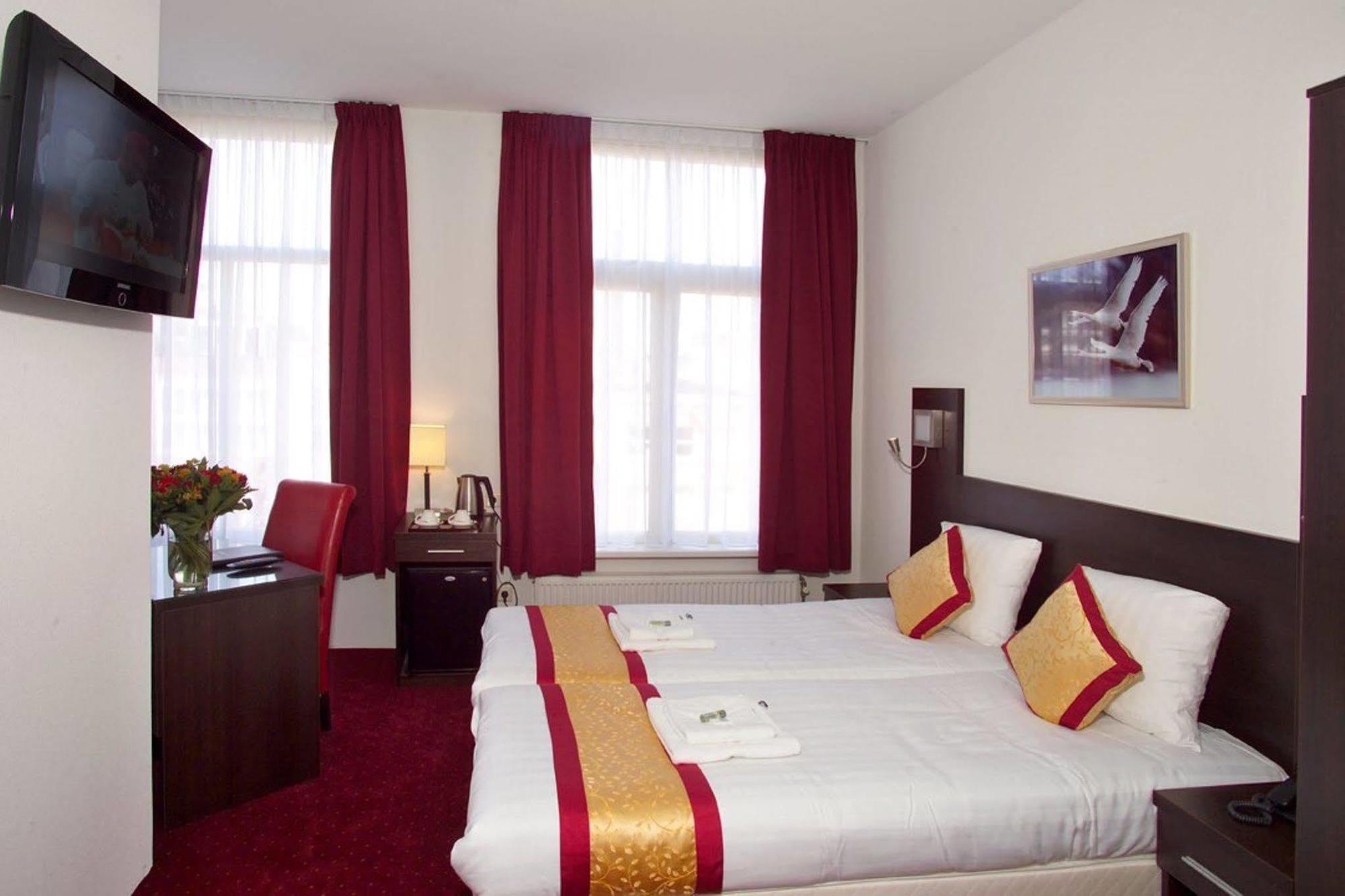 Hotel Allure 3*