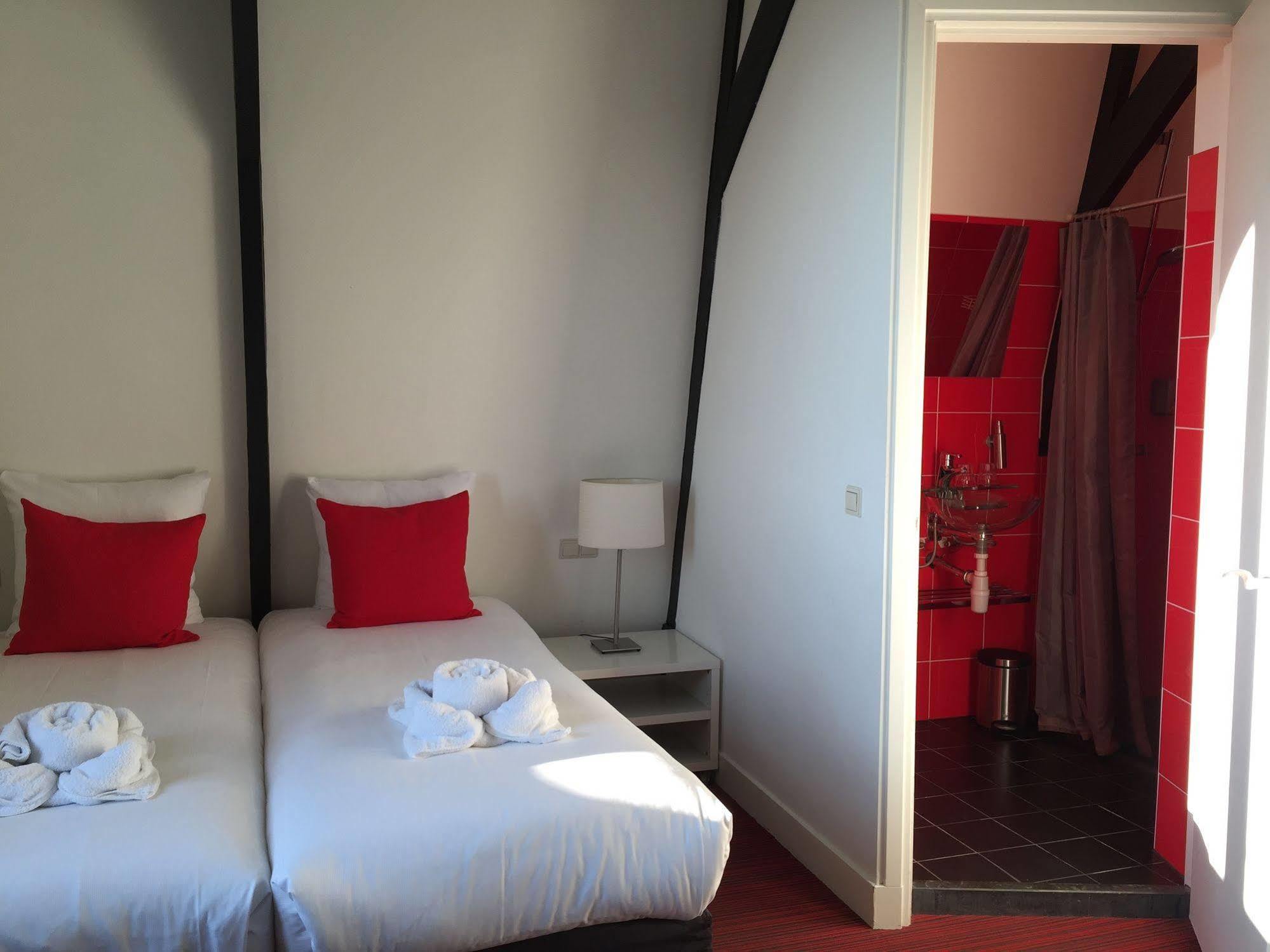Nine-T-Teen Bed And Boutique 3* Amsterdam