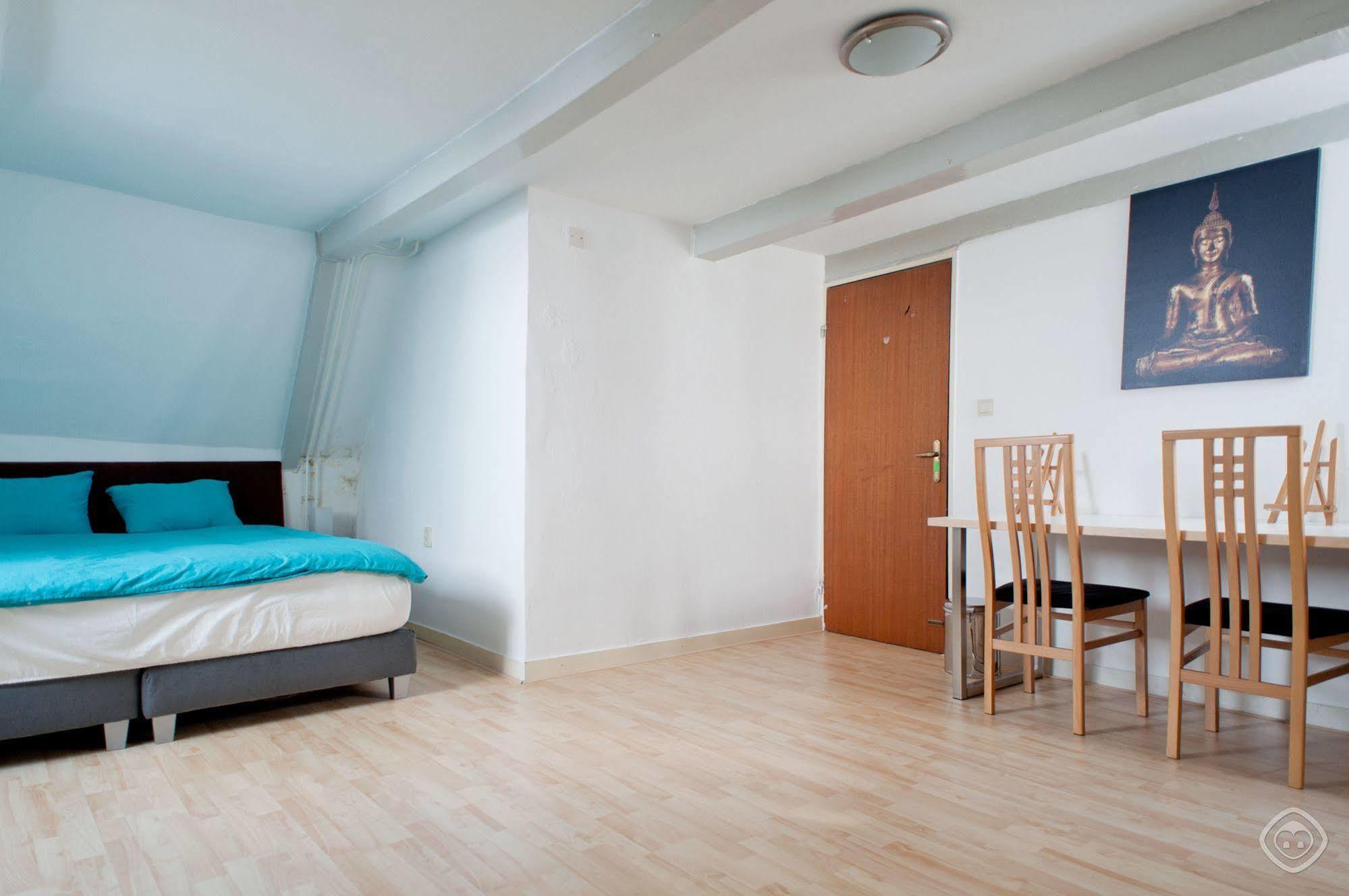 Hendrik Hotel 3*