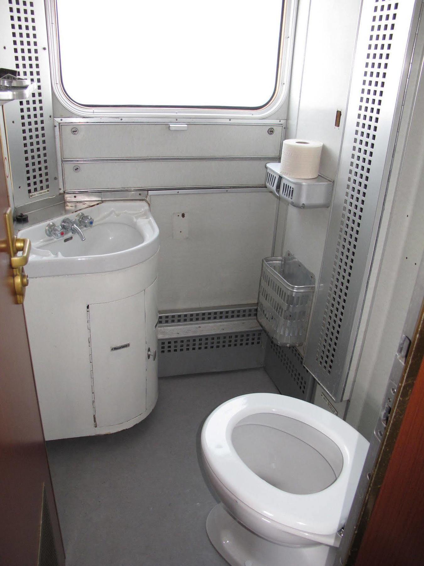 Train Hostel Amsterdam