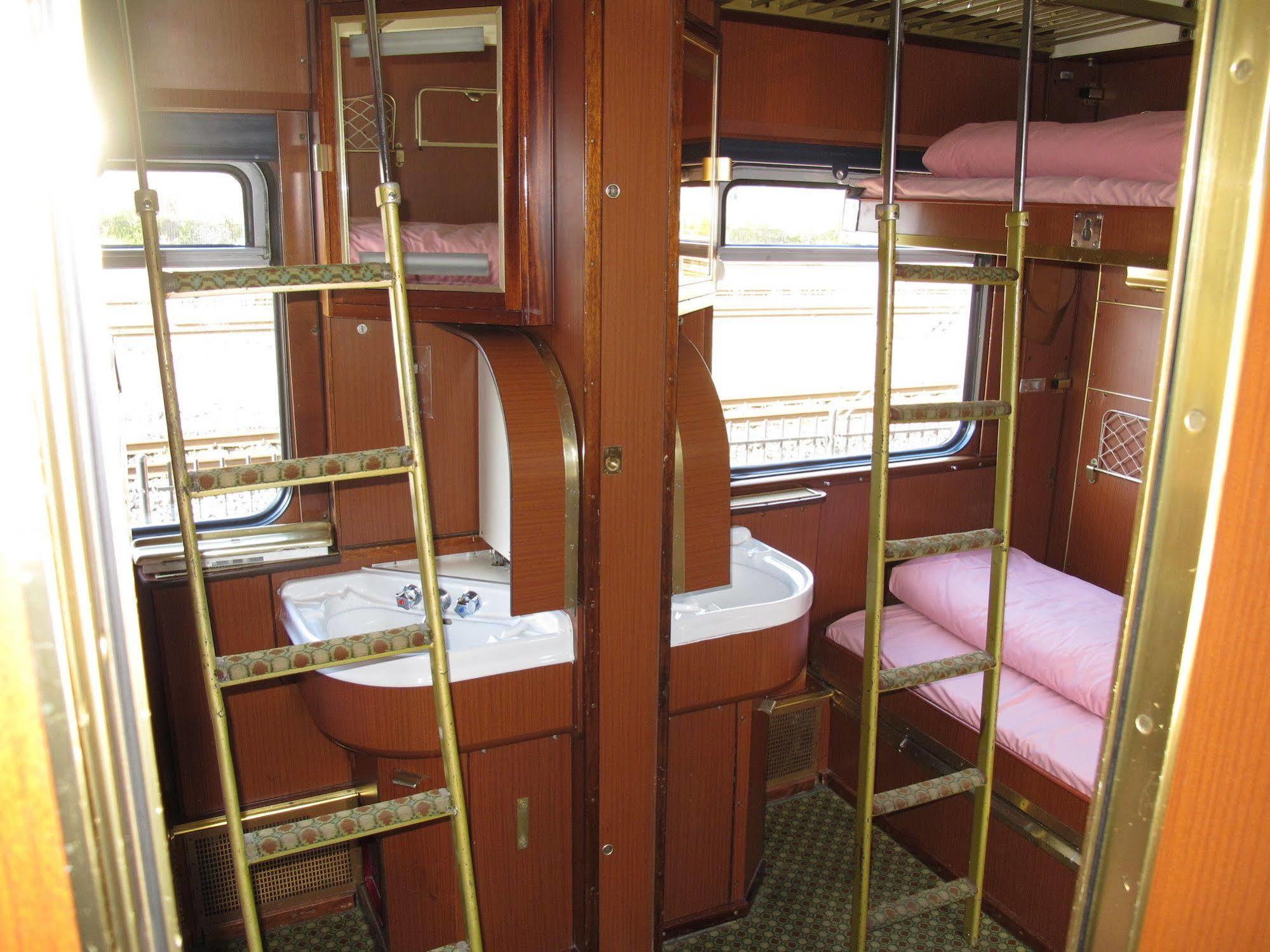 Train Hostel *