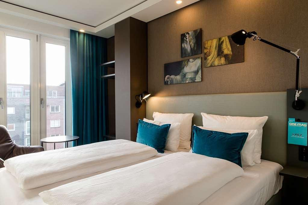 Hotel One Amsterdam-waterloop *