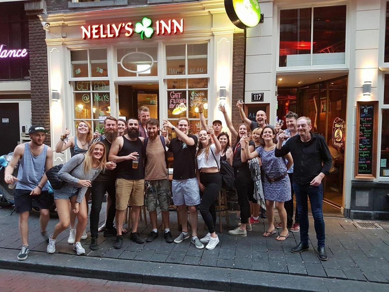 Durty Nelly's Hostel *