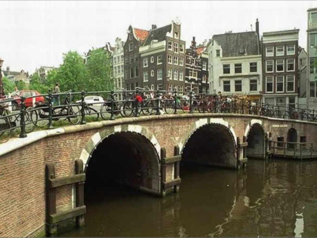 Apartment Lovely Canal Amsterdam