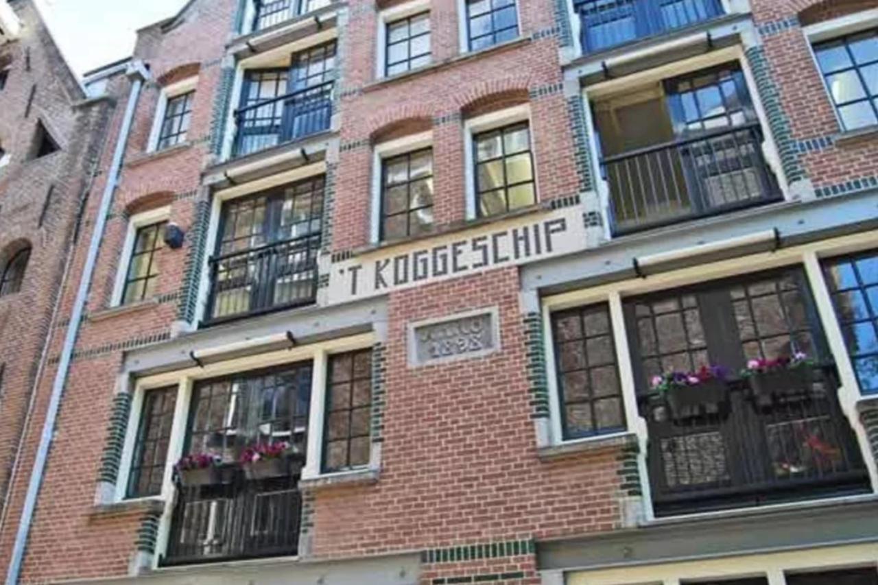 Koggeschip * Amsterdam