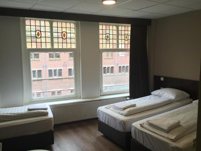Damrak Hotel Amsterdam