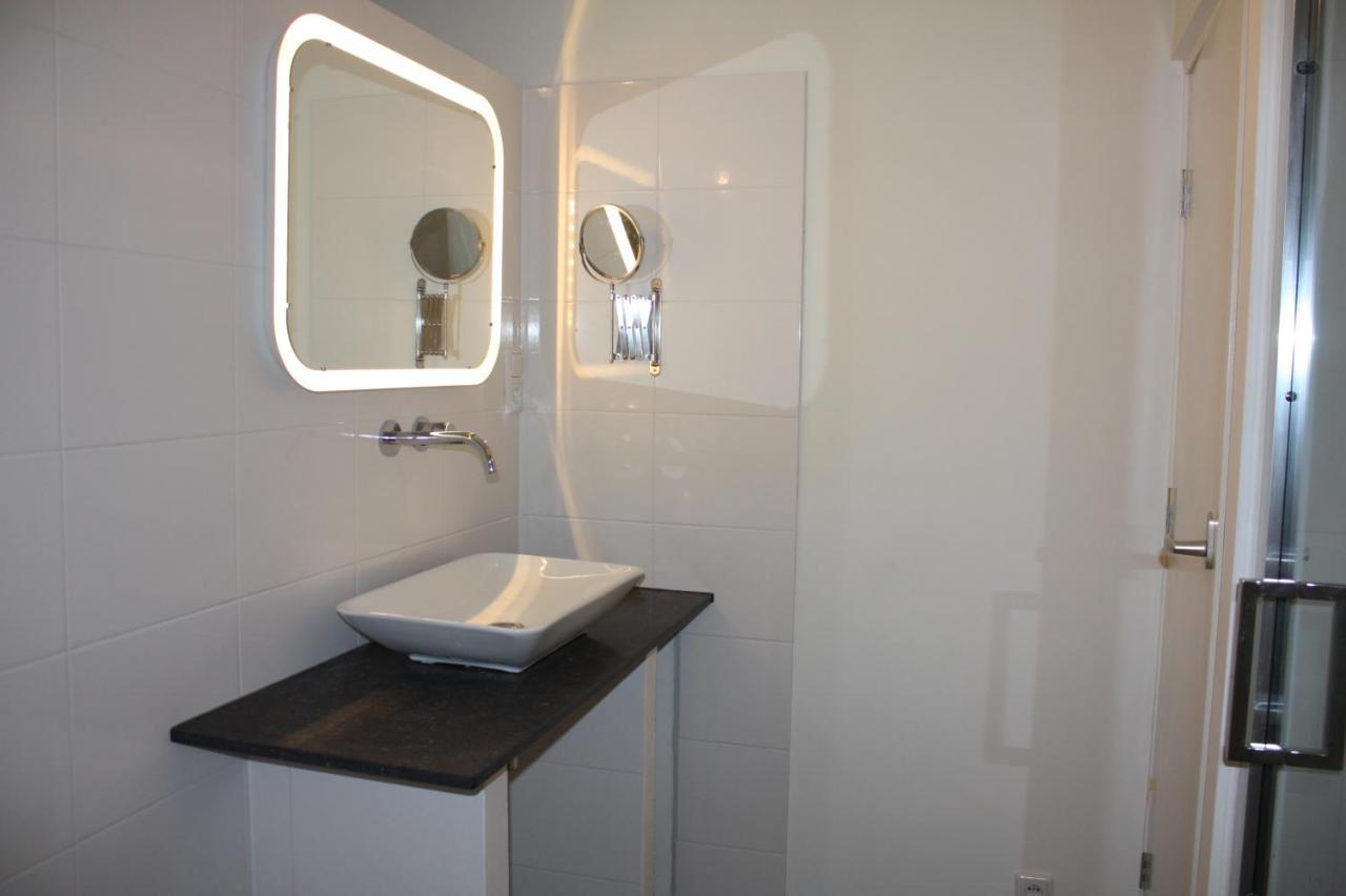 Bed & Breakfast At Number 6 Amsterdam