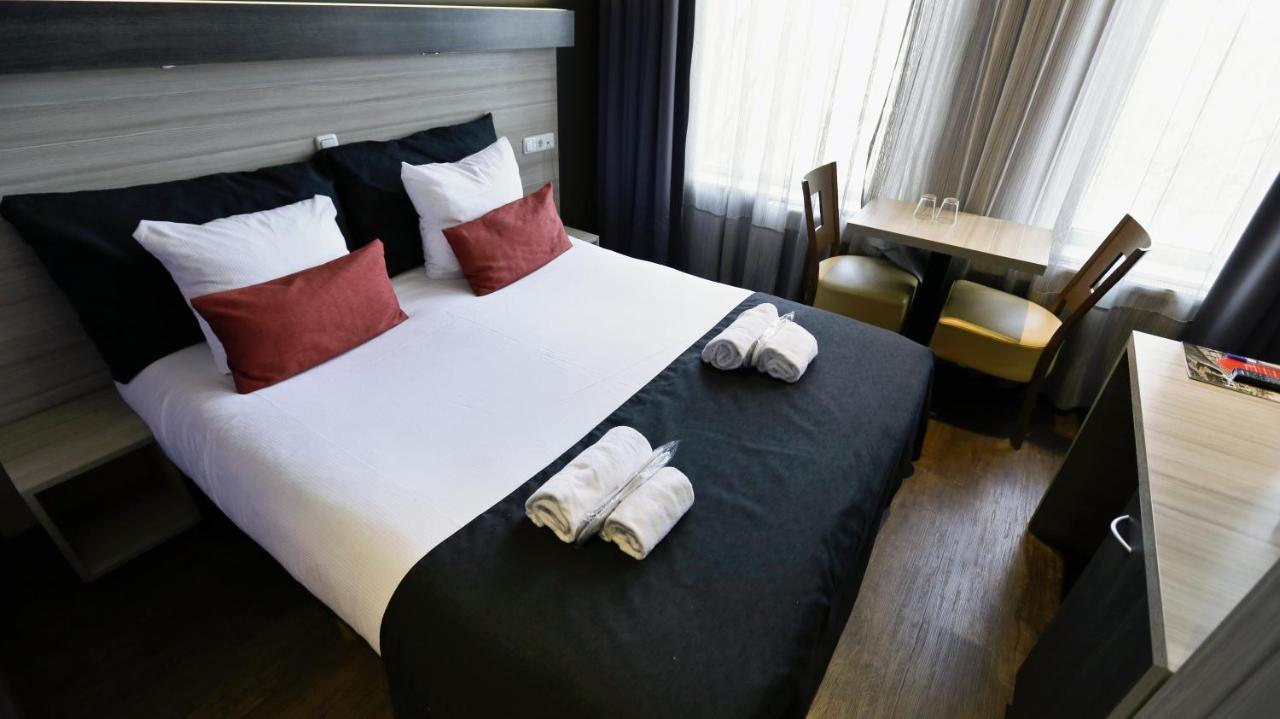 City Hotel Amsterdam 3*