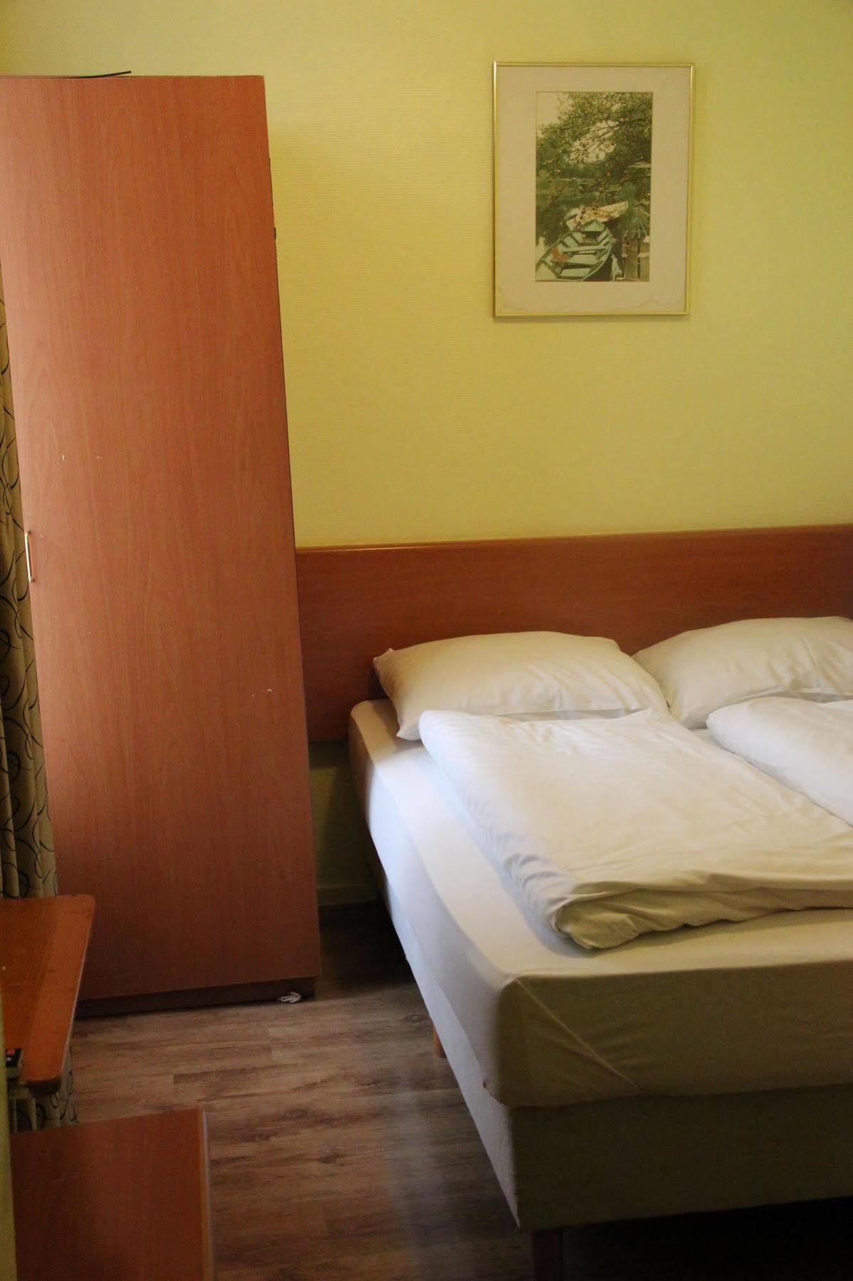 Hotel Orange Tulip *