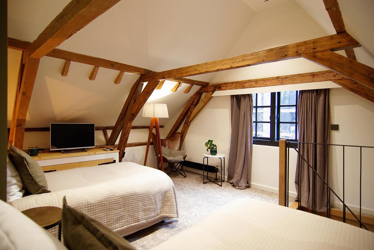 Authentic - De Vergulden Eenhoorn Hotel 4*