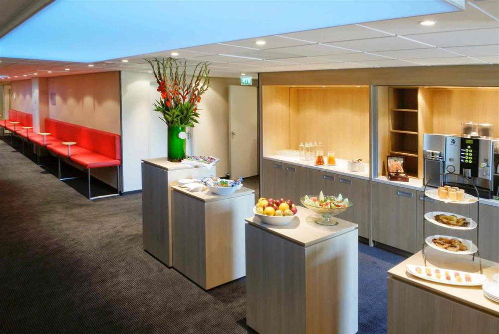 Mercure West